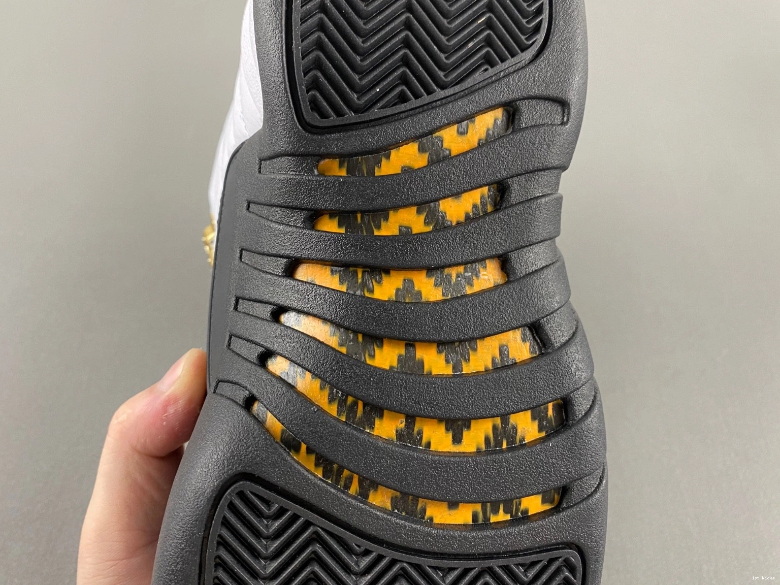 12 (2018) Jordan 130690-125 Taxi - Retro 0428